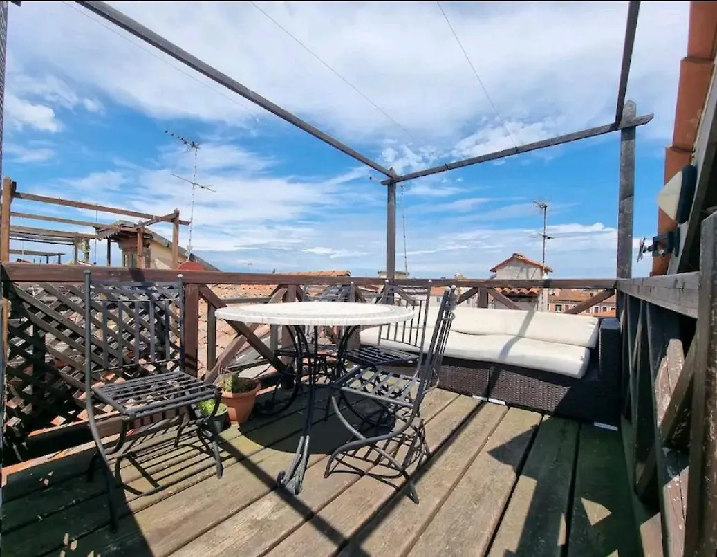Biennale Terrace Apartment Venice