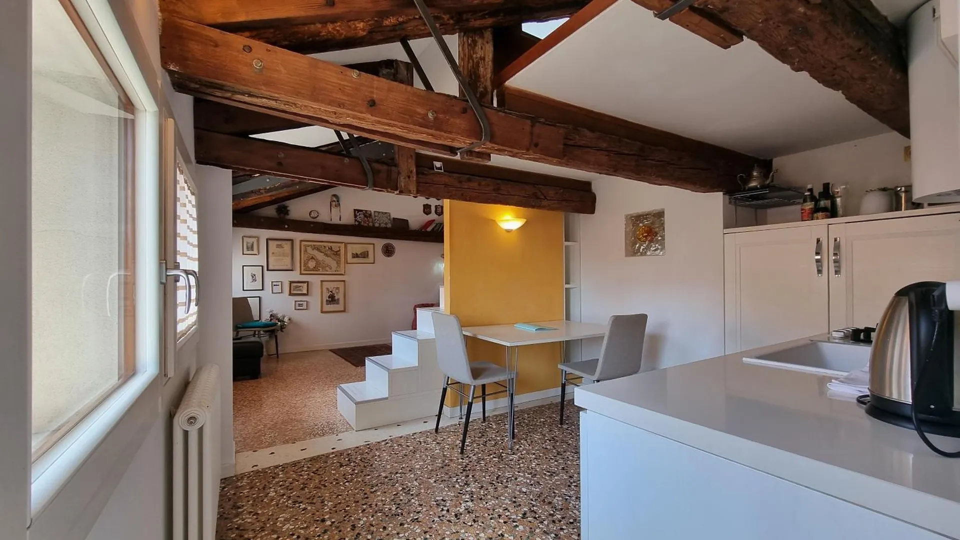 Biennale Terrace Apartment Venice 0*,  Italy