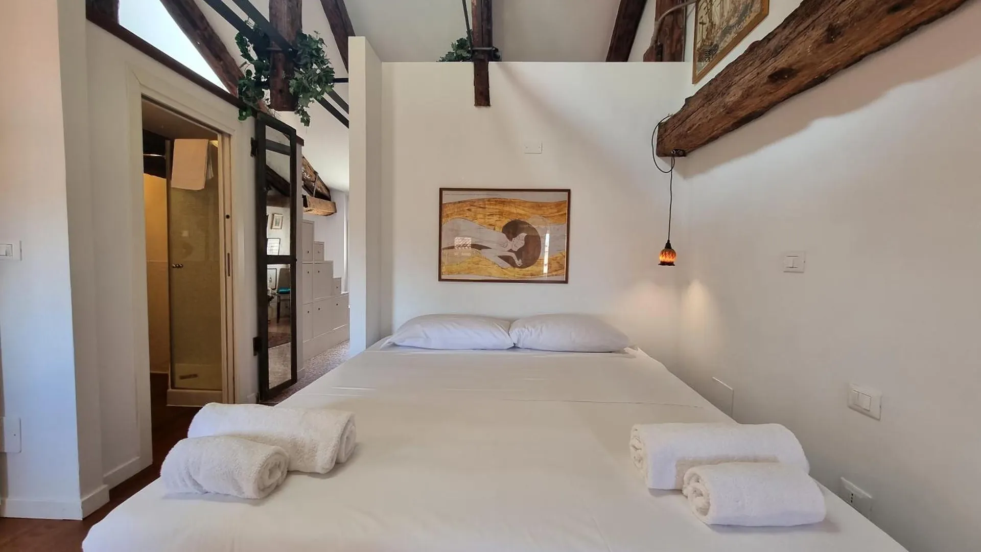 Biennale Terrace Apartment Venice