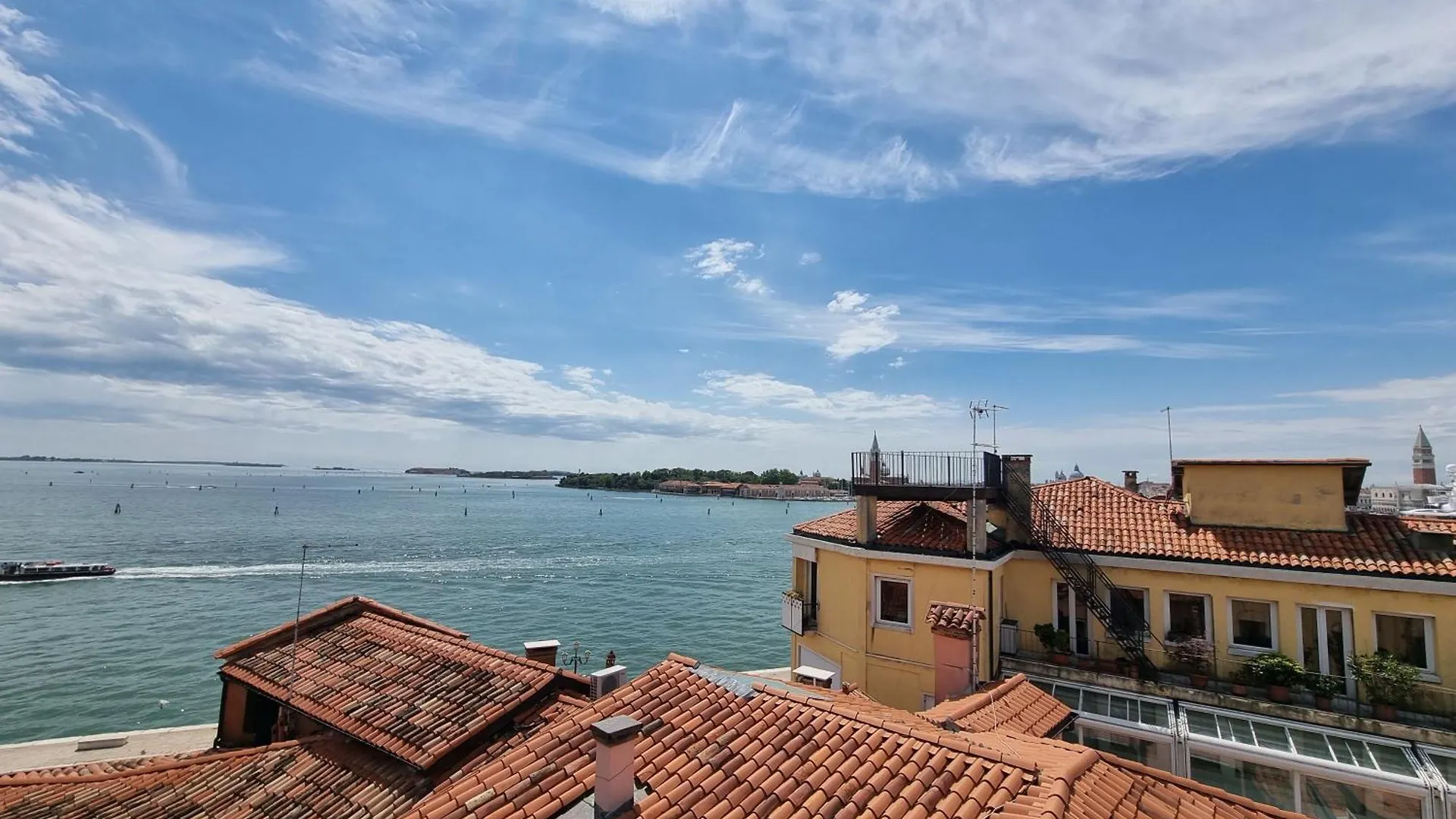 Biennale Terrace Apartment Venice